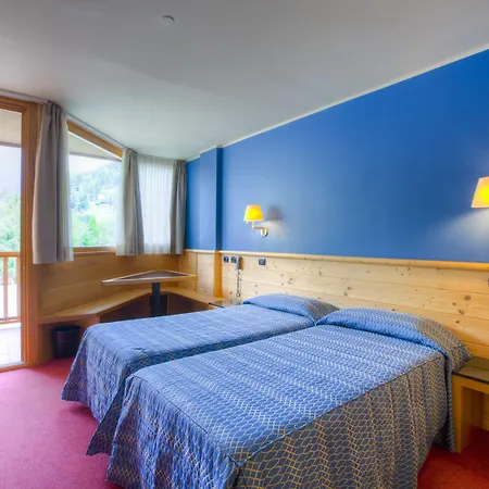 Otel Garni Pegra 4*