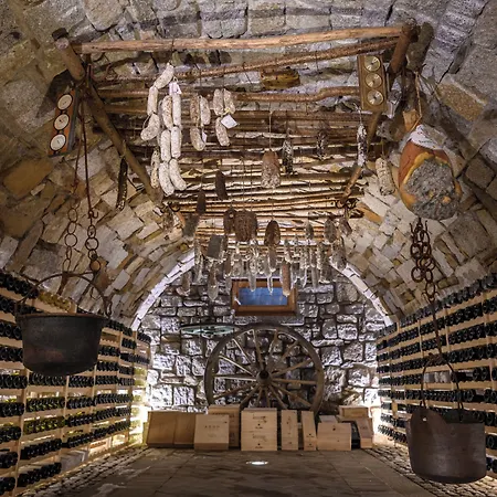 Garni Pegra Hotel 4*