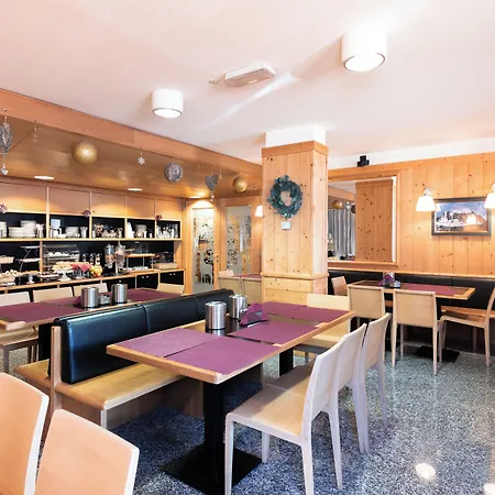 Garni Pegra 4* Ponte Di Legno