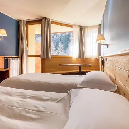 Hotel Garni Pegra 4*